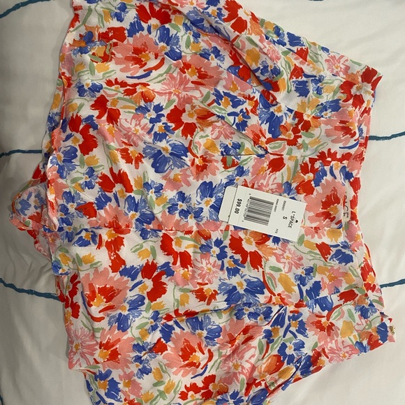 L*Space Crop Top with Matching Shorts - Picture 11 of 12